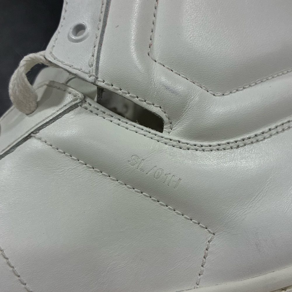 YSL Court Classic SL/01H High Top Sneakers
BRAND NEW Size 41 - Picture 6 of 12
